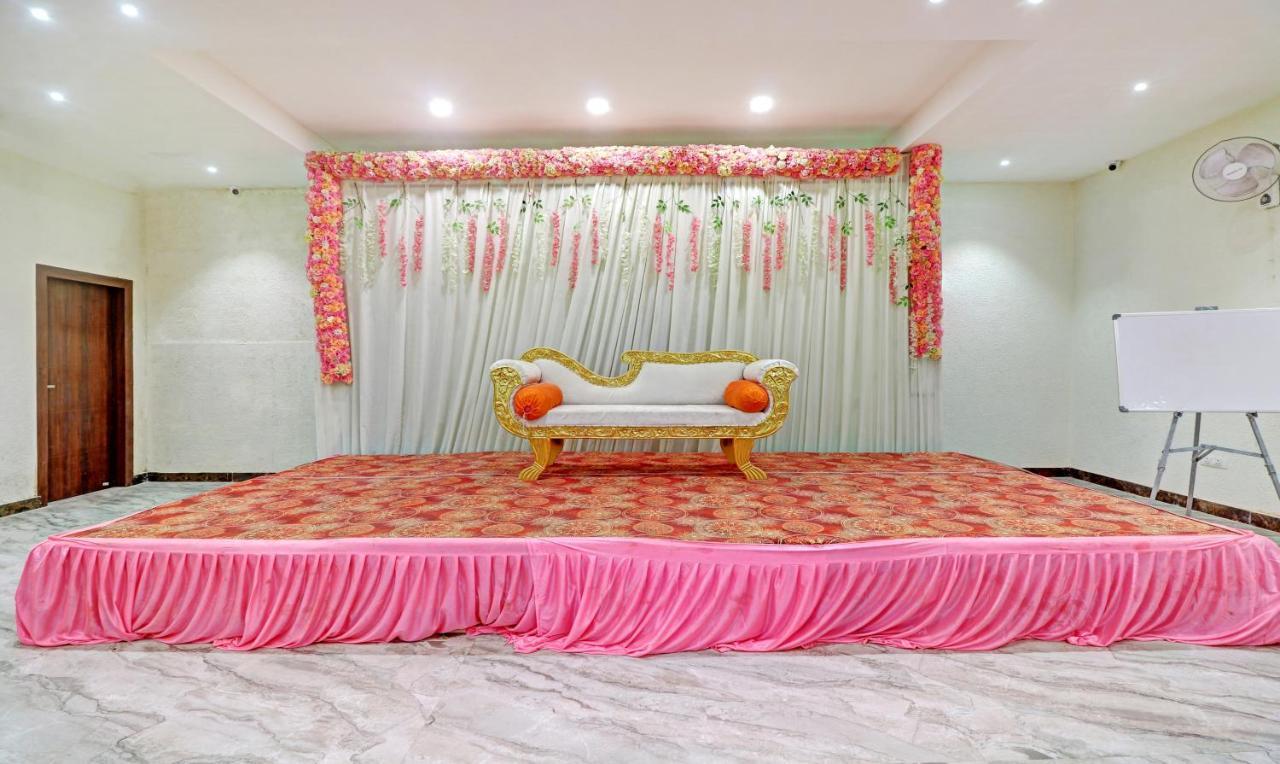 فندق آغْرافي  Treebo Trend Gt Palace Fatehabad Road المظهر الخارجي الصورة